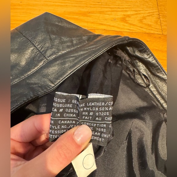 Danier leather vintage high rise crop pants - Picture 4 of 11